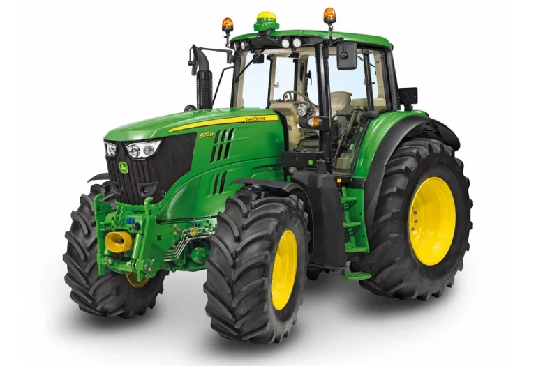 Muere un mecánico en Abadín aplastado por un tractor.