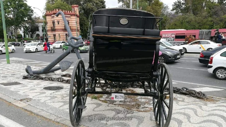 Un agente de la Policía Local herido al intentar controlar un caballo desbocado
