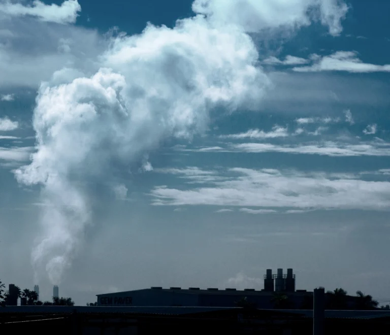 La Fuga de un Producto Químico provoca una nube tóxica en Mollet del Vallès.
