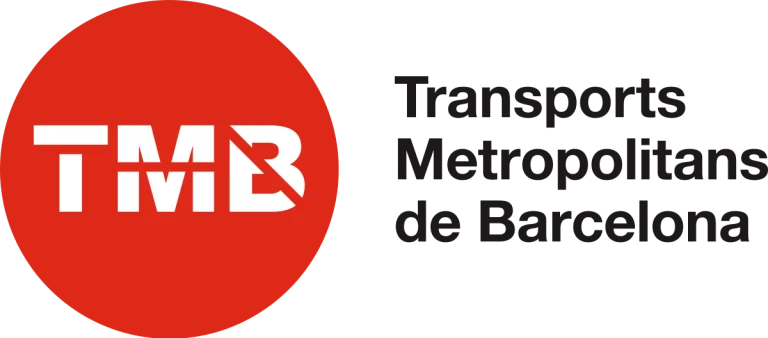 Metro de Barcelona (TMB) prueba una puerta automática vertical en los andenes.